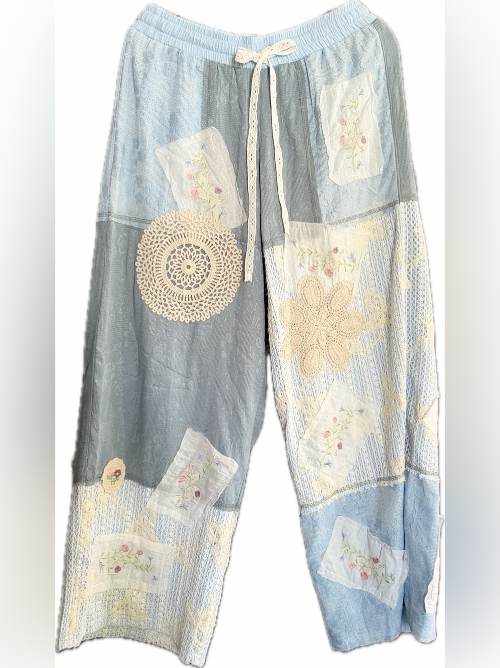 POL Patchwork Boho Wide-Leg  Pants — Blue & Cream Floral
